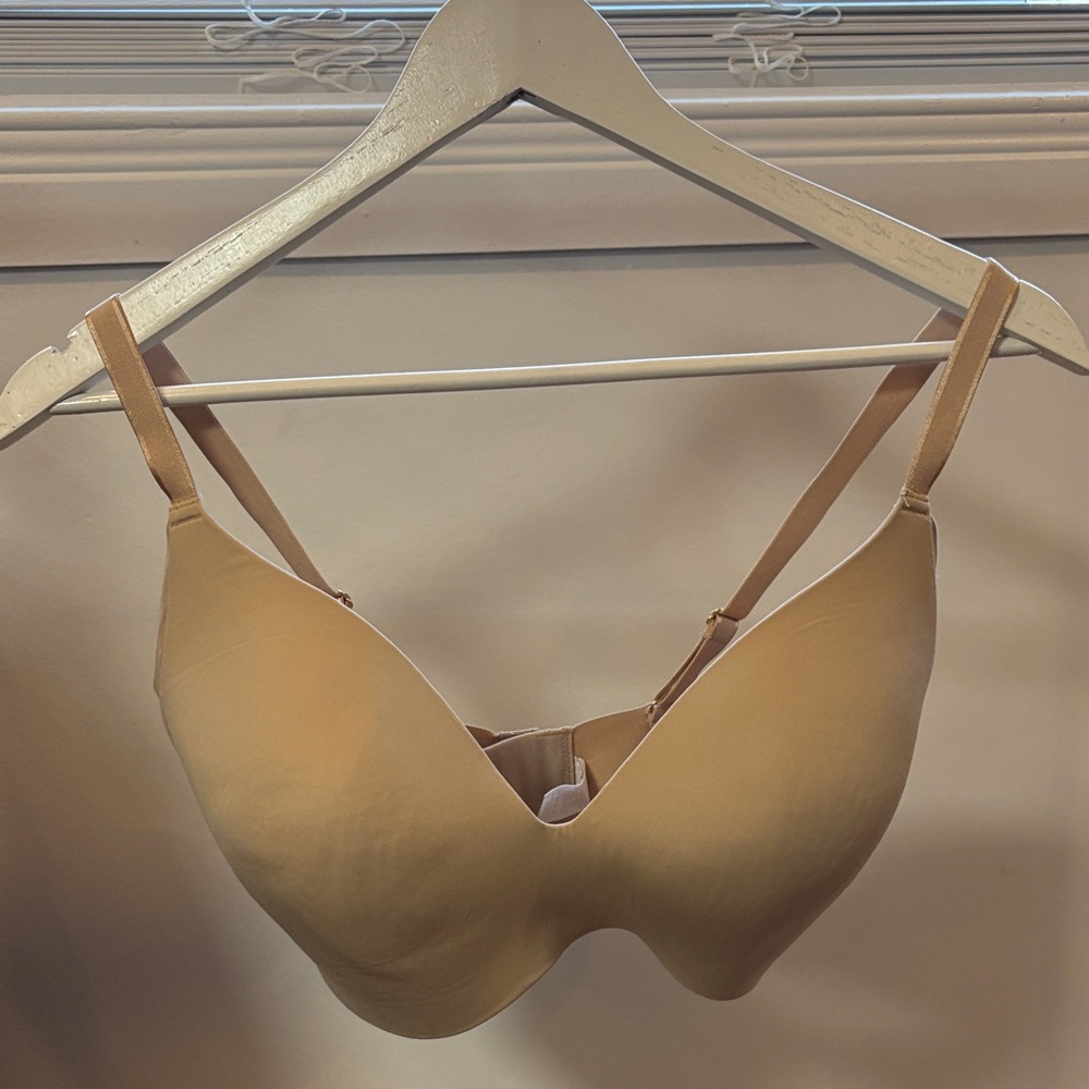 Knix Wing Woman Nude Seamless Bra